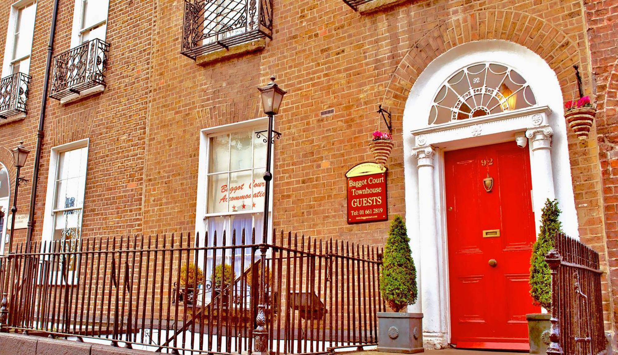 Hotel Baggot Court Townhouse Dublín Exterior foto