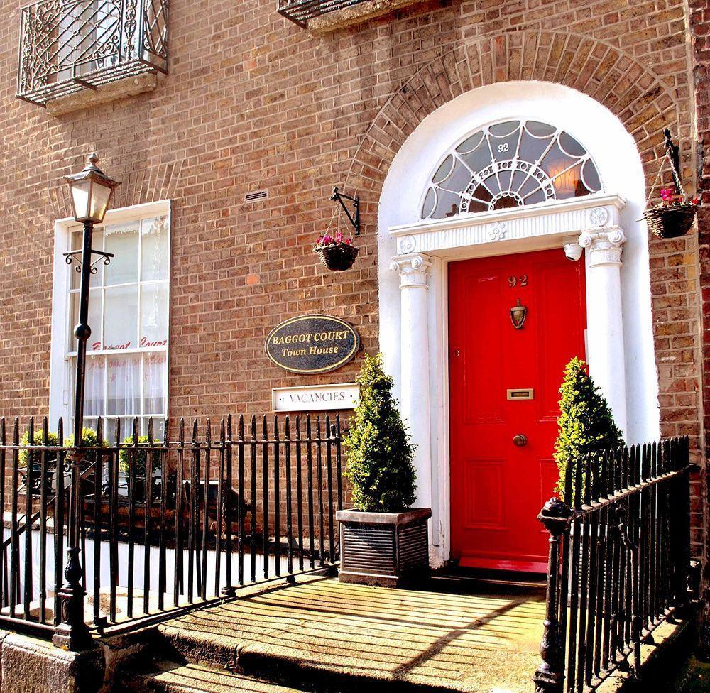 Hotel Baggot Court Townhouse Dublín Exterior foto